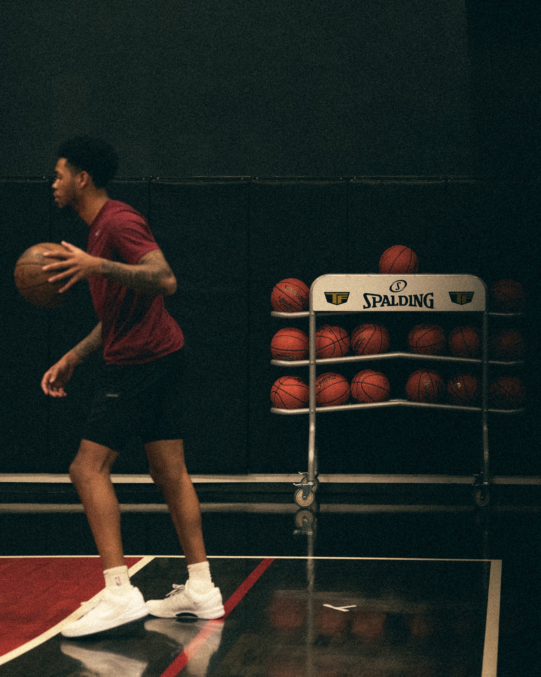 Anfernee Simons — ball rack